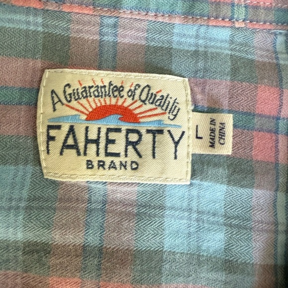 Faherty Brand Plaid Flannel Shirt Large Blue Red Cotton Button Up Long Sleeve - Picture 2 of 8